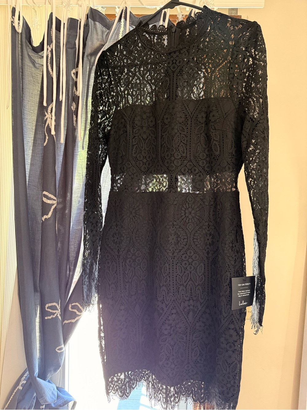 Lulu's Black Long-Sleeve Lace Sheath Dress